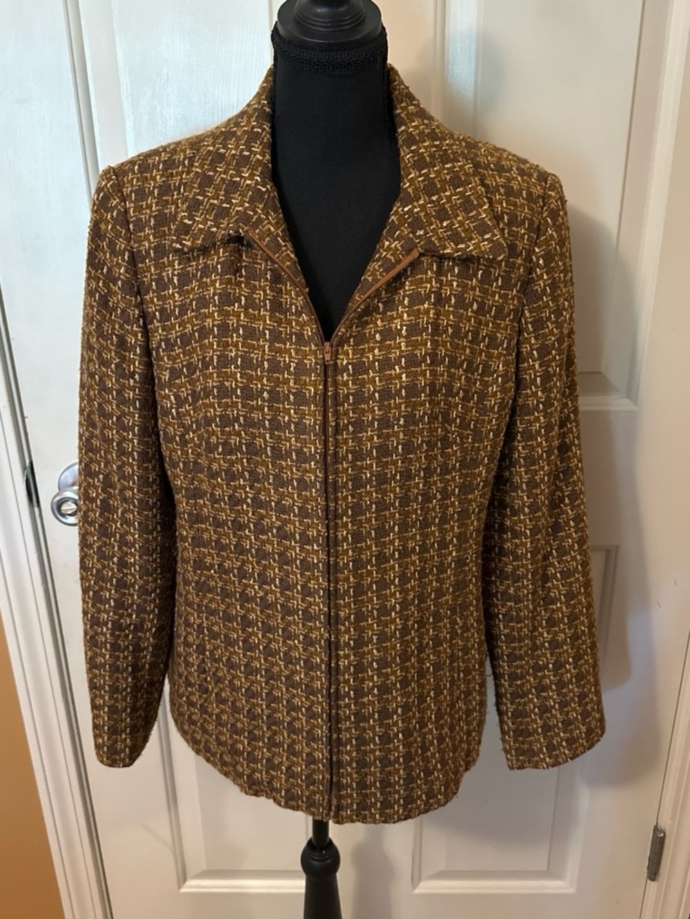 Sag Harbor Brown Tweed Zip-Front Blazer